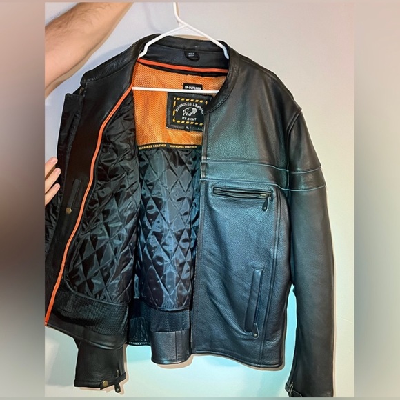 Milwaukee Leather Jacket By Shaf with removable liner.  Men’s XL - Picture 2 of 4